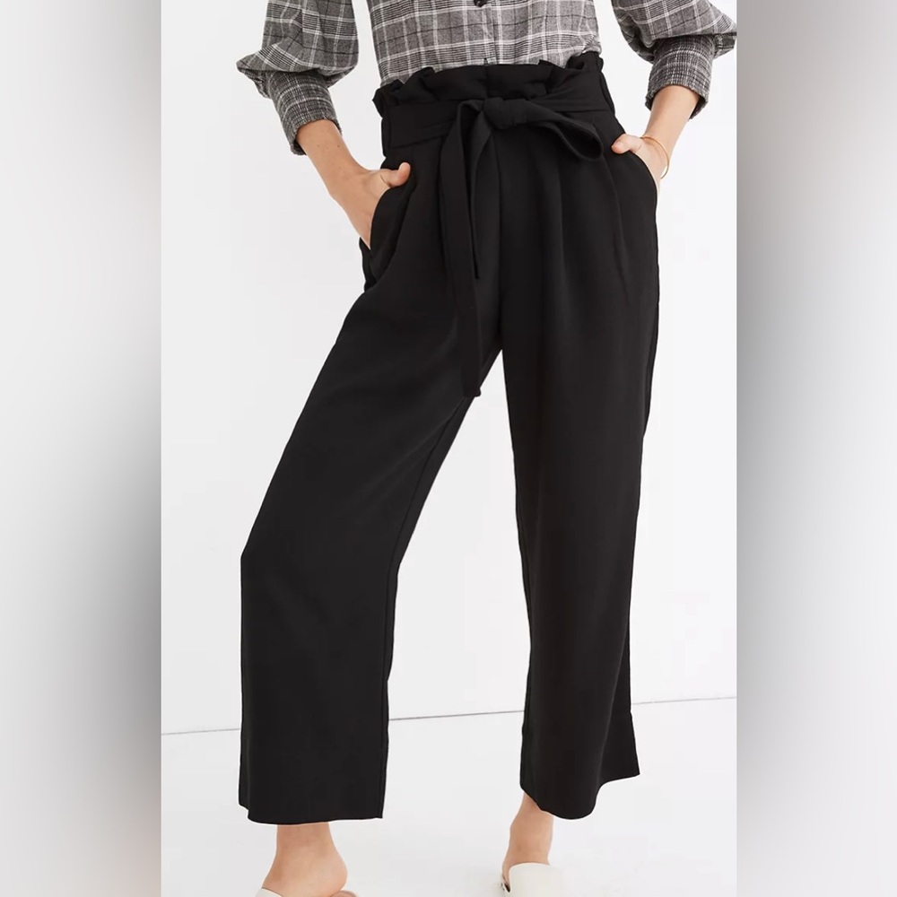 Madewell Black, Tie-Waist Huston Pull-On Crop Pants